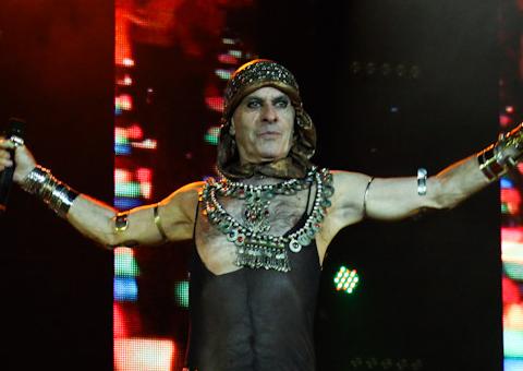 Ney Matogrosso inicia nova turnê em SP